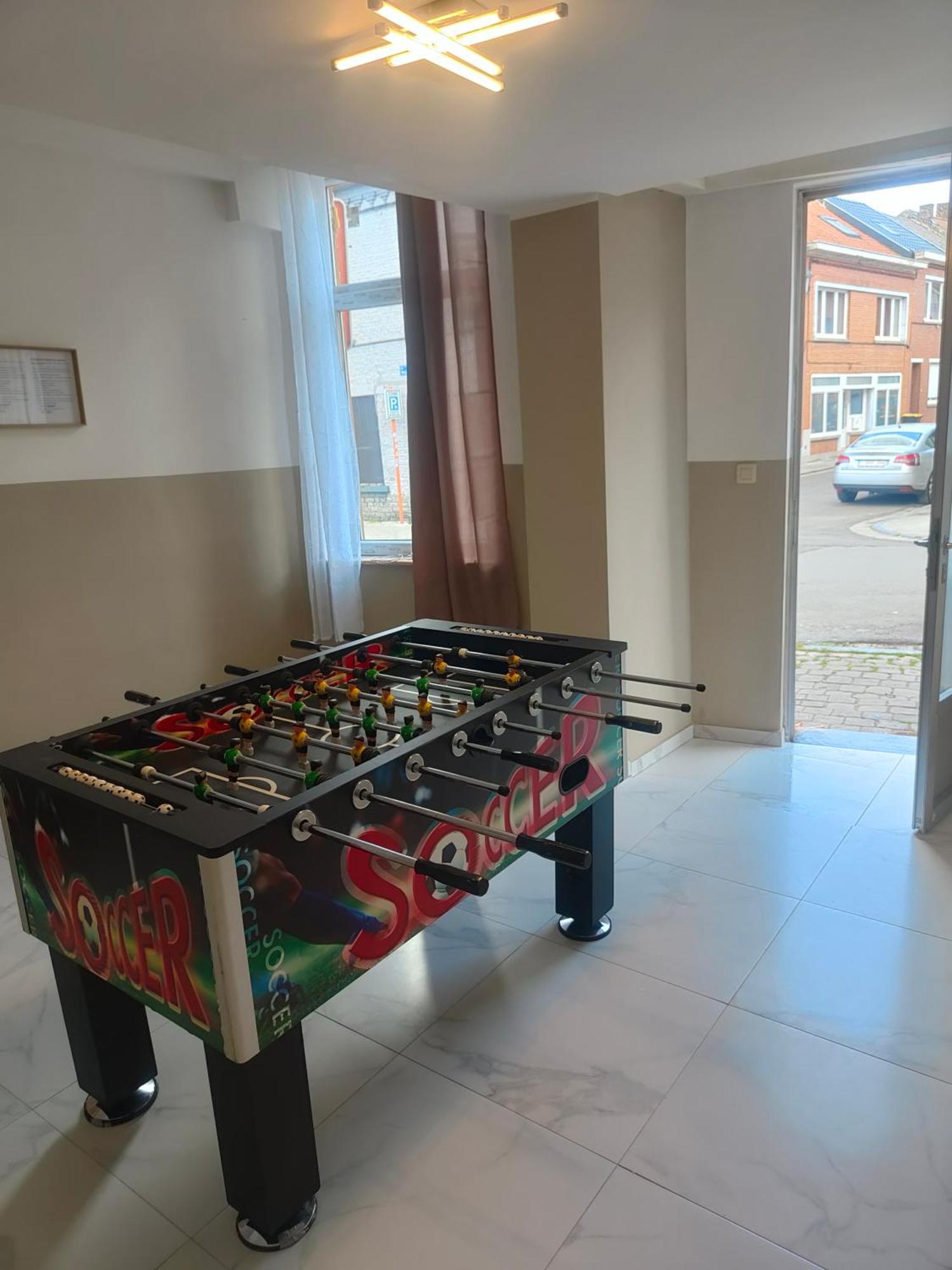 Magnifique Appartement A Монс Экстерьер фото